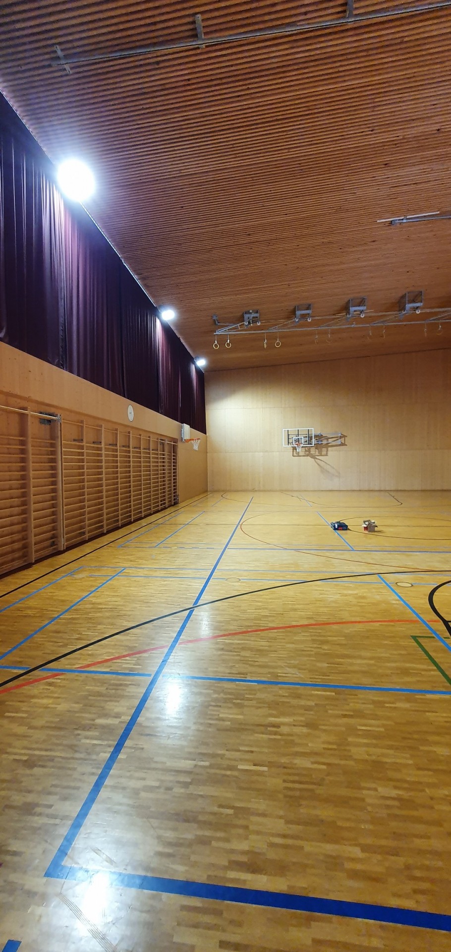 Halle 1